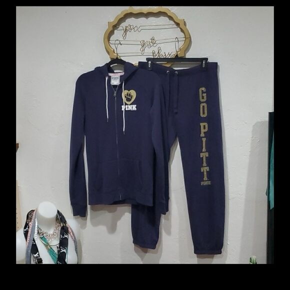 PINK + Pitt Collegiate Collection Size Small see pictures for flaw - Picture 4 of 10